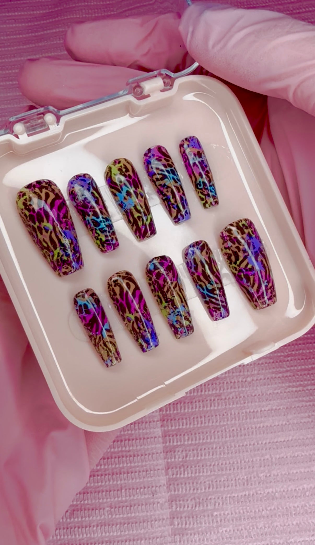Electric Jungle Nails