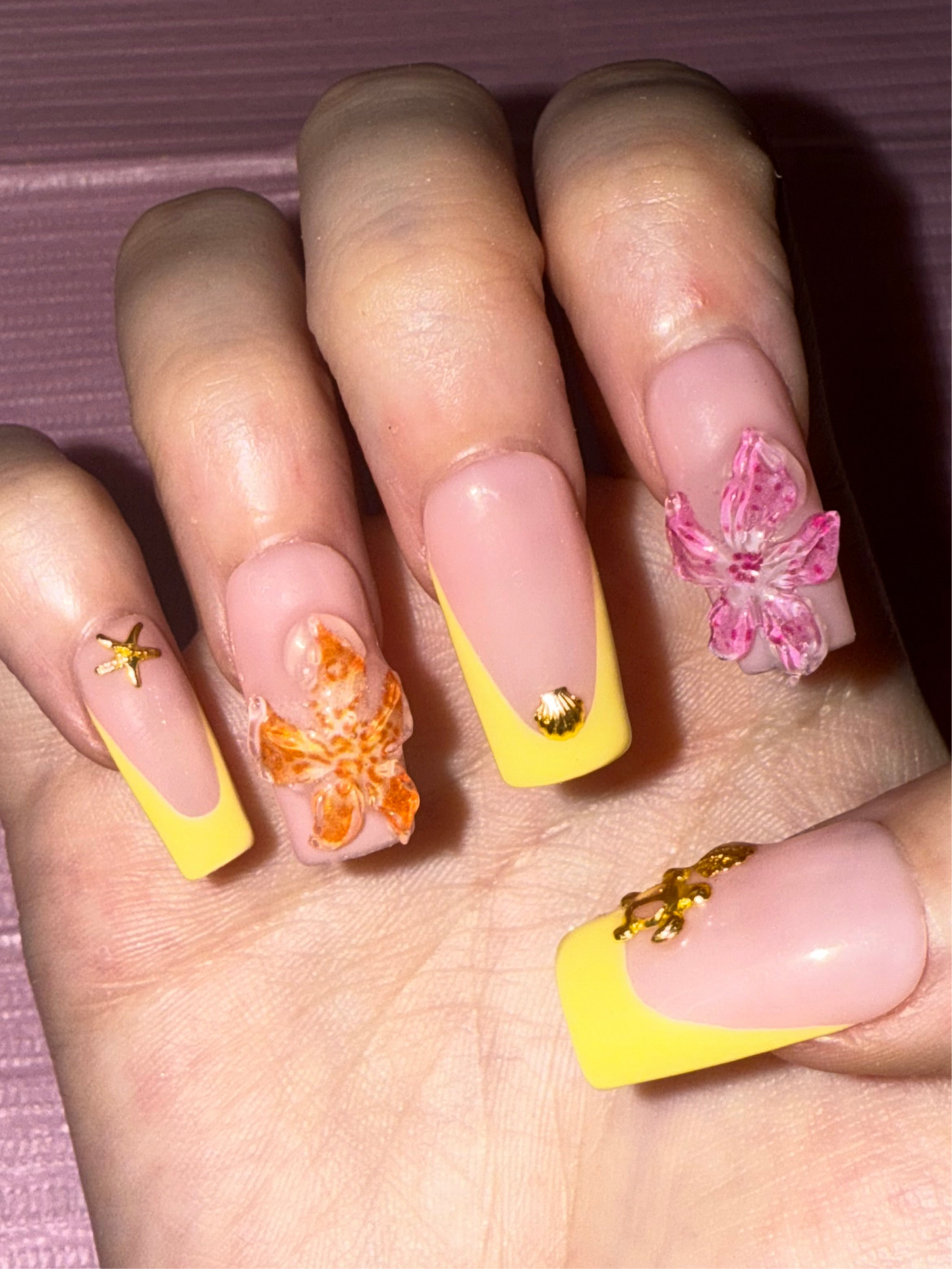 Vacation Time Nails