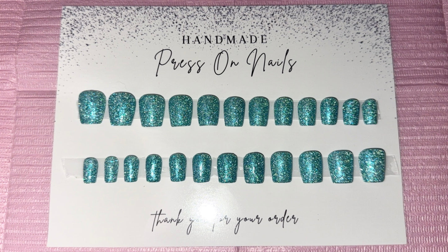 Mermaid Dreams 🧜‍♀️ - Sparkles