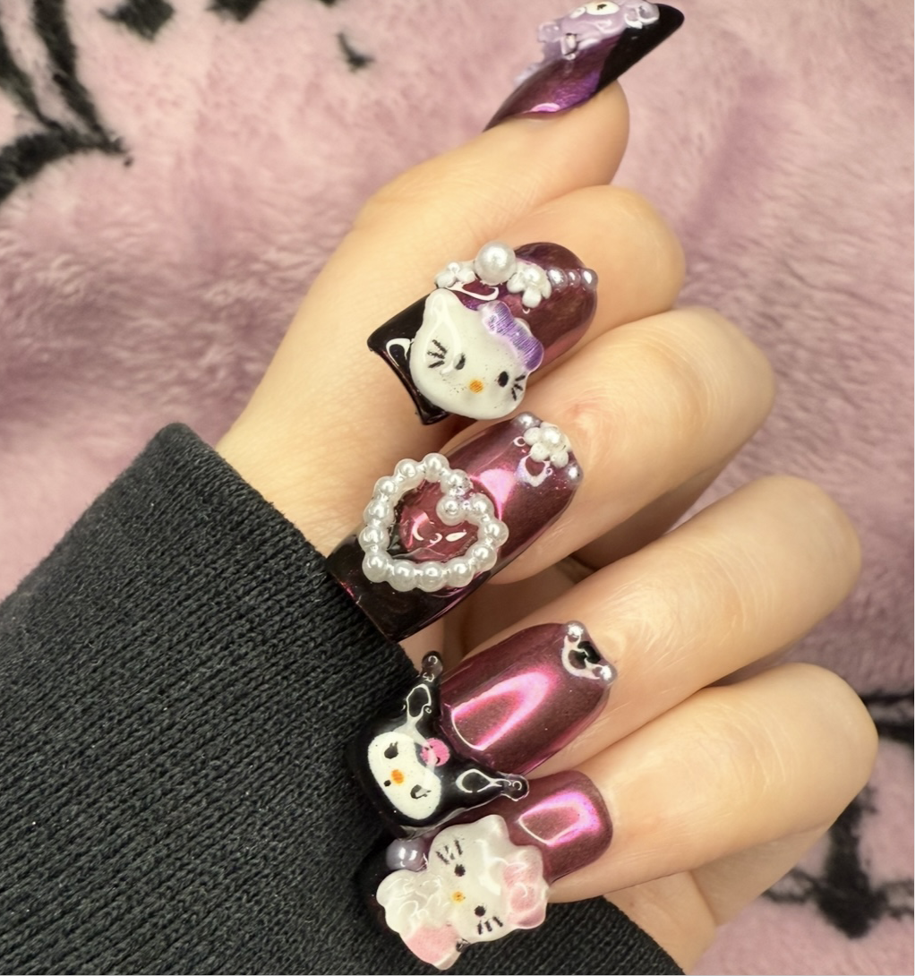 Hello Kitty Chrome Couture Nails