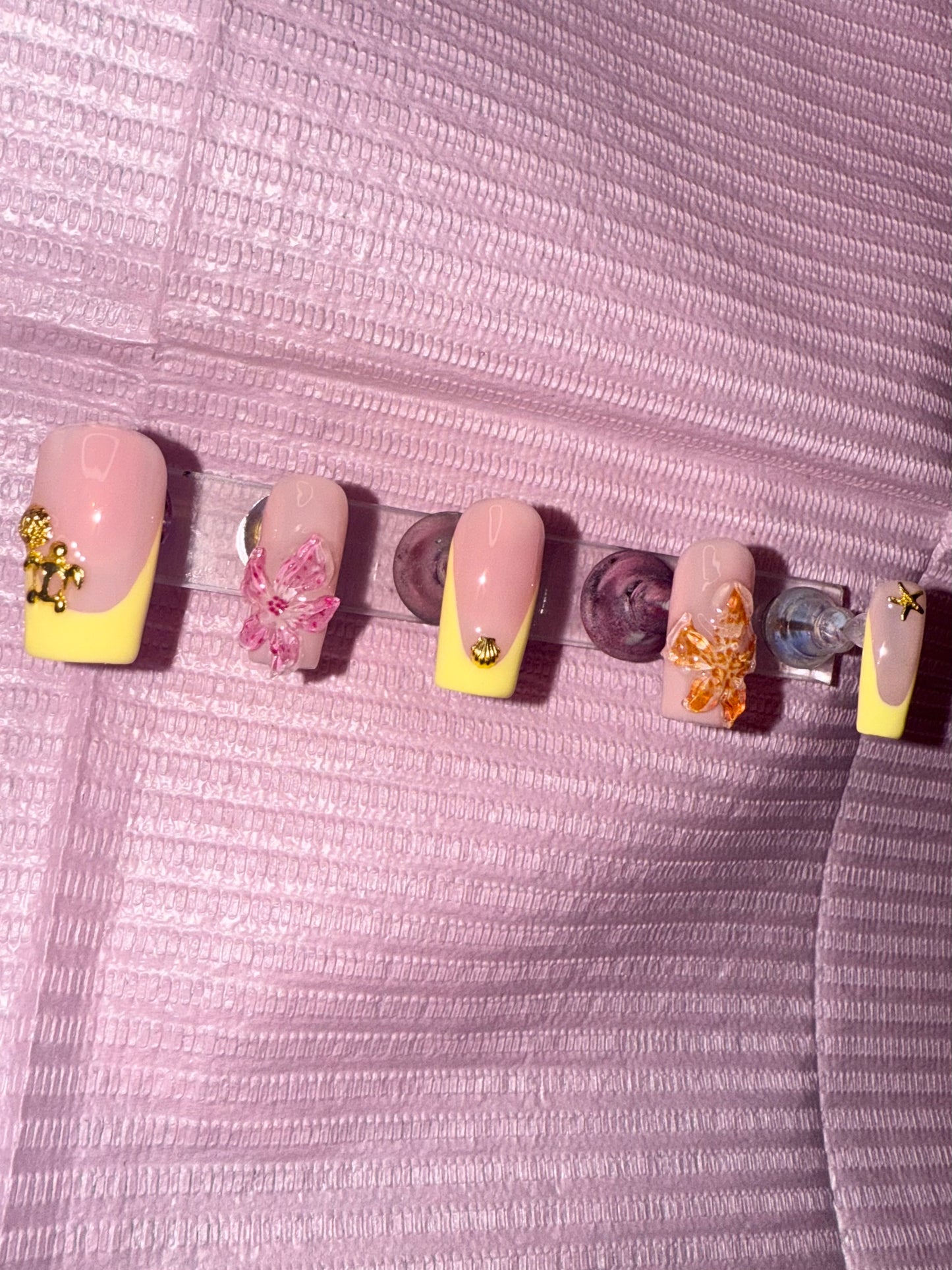 Vacation Time Nails