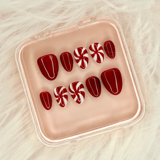 Candy Cane Swirl 🤍 ♥️