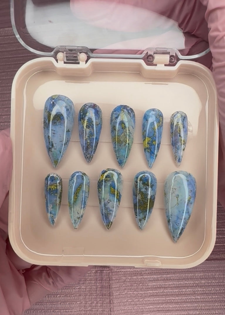 Mystic Marble Quartz Nails