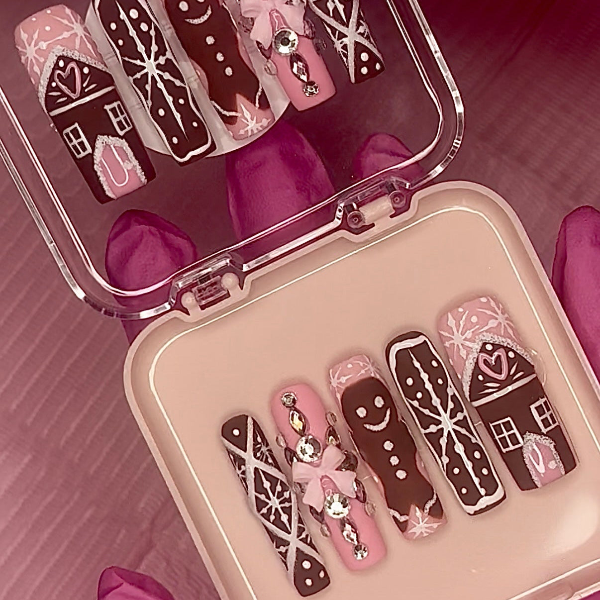 Pink Sugar Frost Gingerbread Glam 🩷🏠