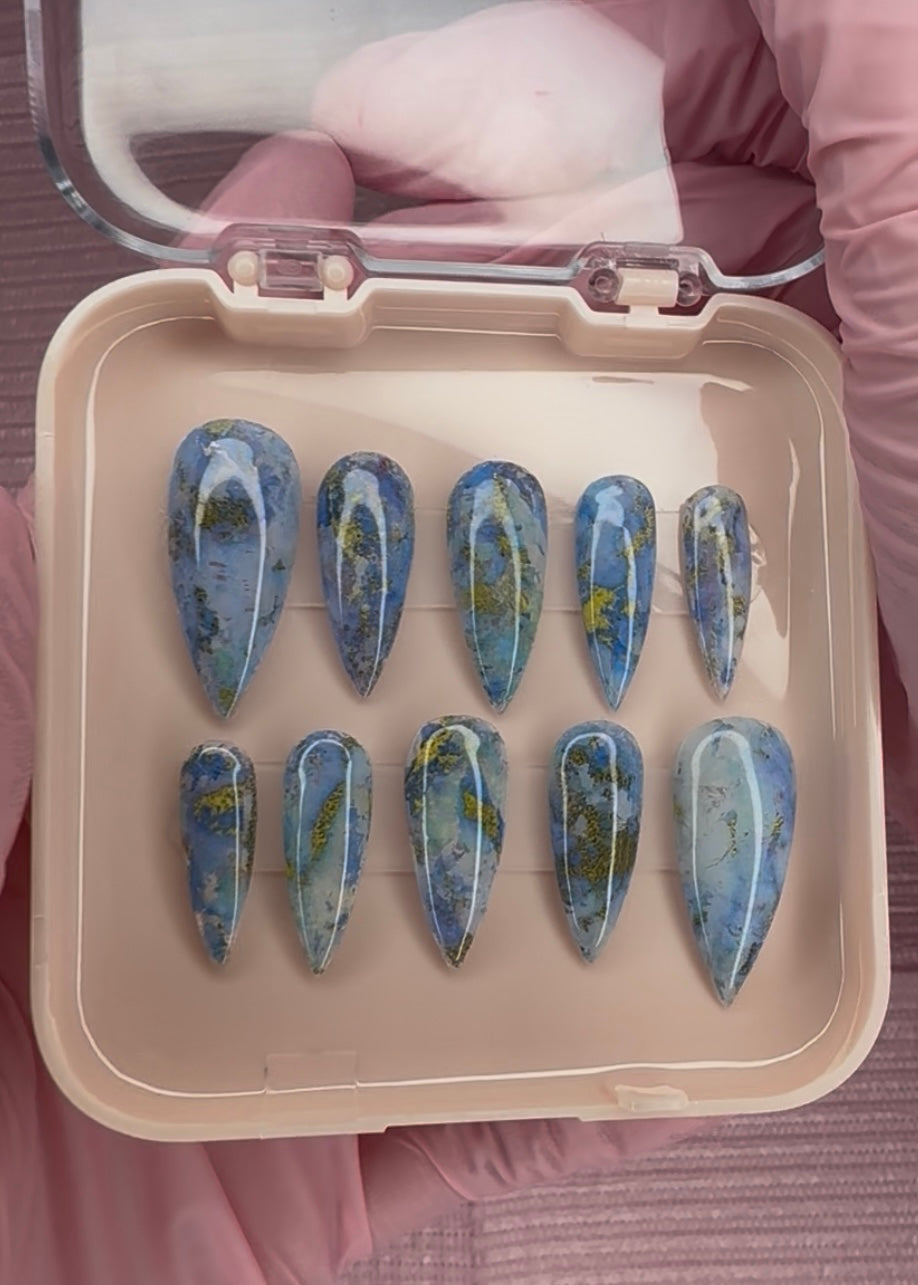 Mystic Marble Quartz Nails