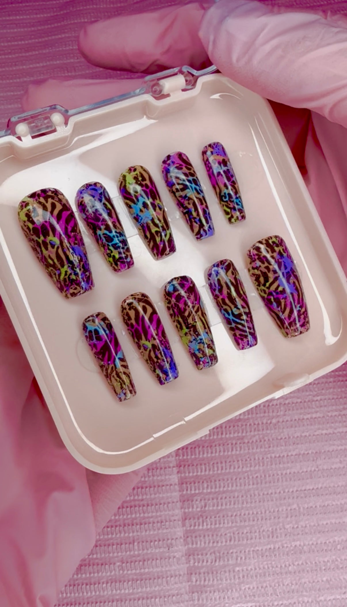 Electric Jungle Nails