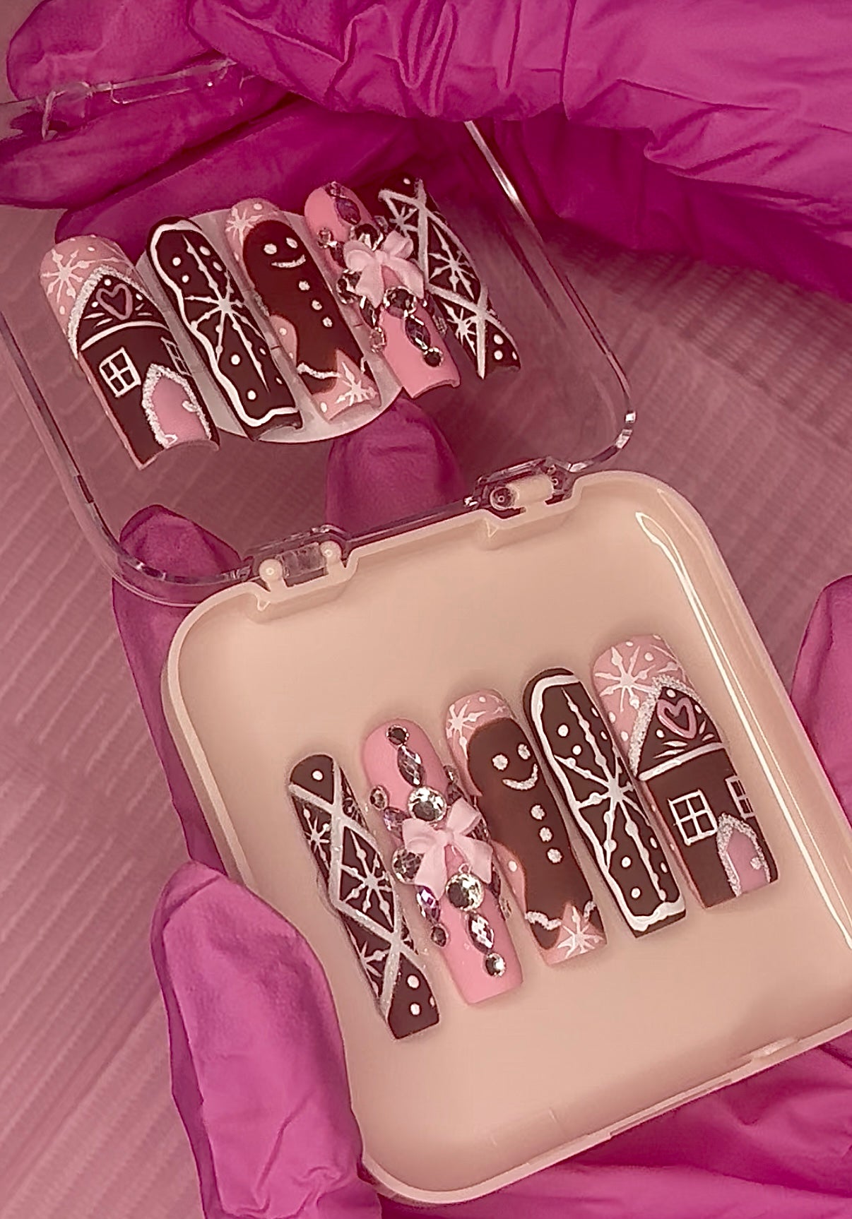 Pink Sugar Frost Gingerbread Glam 🩷🏠